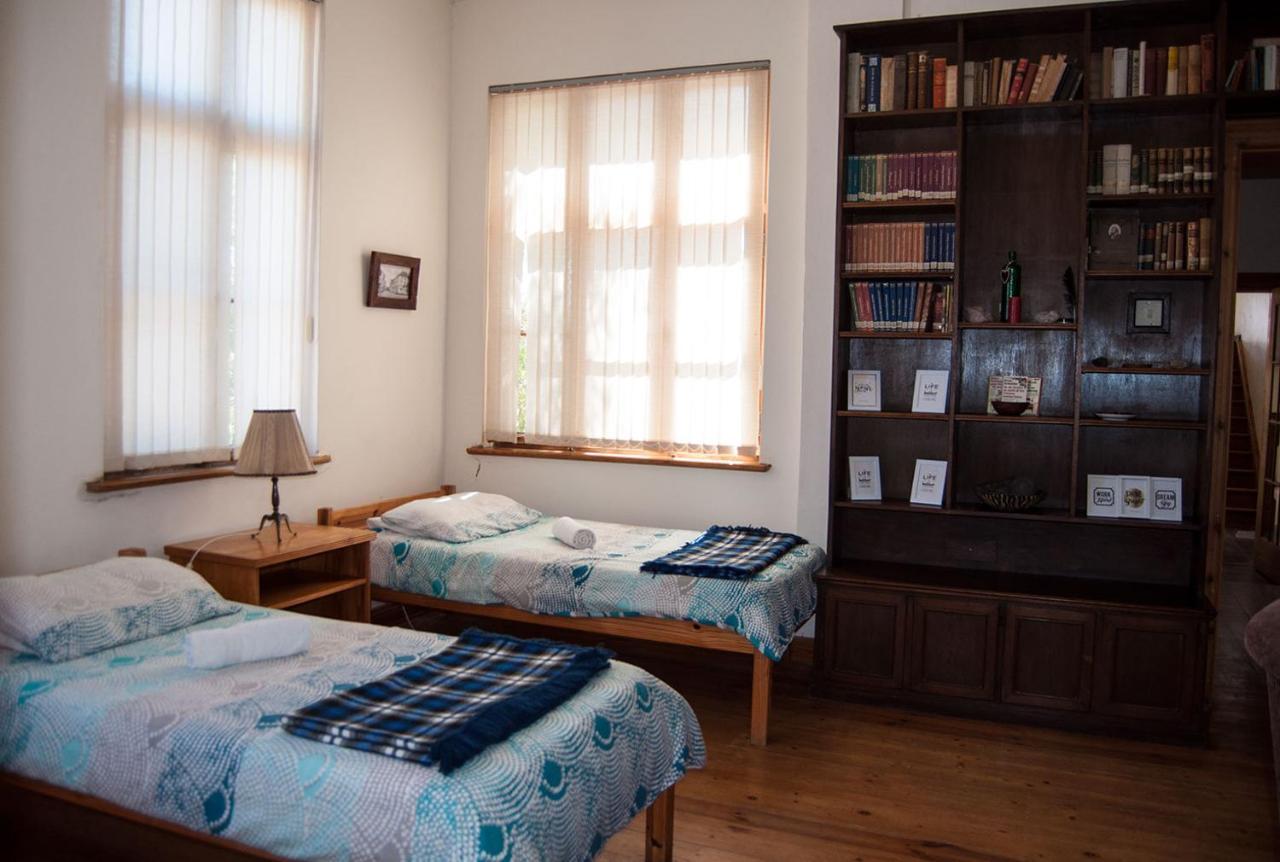 Historical Guesthouse - Self Catering Apartments Людеріц Екстер'єр фото