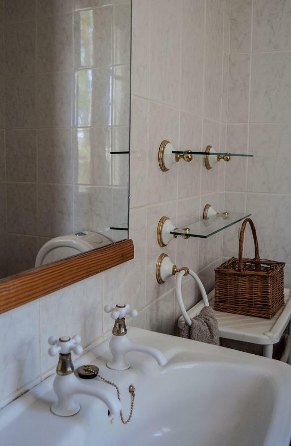 Historical Guesthouse - Self Catering Apartments Людеріц Екстер'єр фото